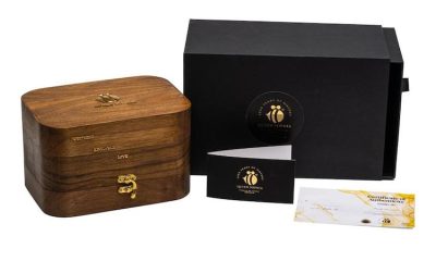 “Sweetness and Kindness” Gift Set by Queen Sophia: A Captivating Blend of Georgian Honey and Artistry